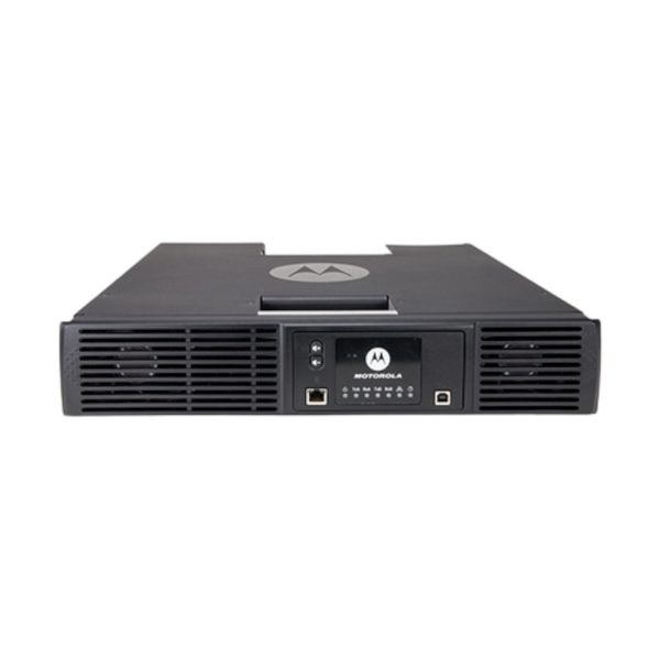 Motorola MOTOTRBO SLR 8000 Repeater (UHF / VHF)